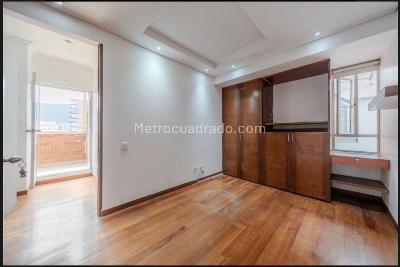 Apartamento de 3 alcobas en arriendo en Belmira (Cedritos), Bogotá, 125 m² · foto 2 de 13