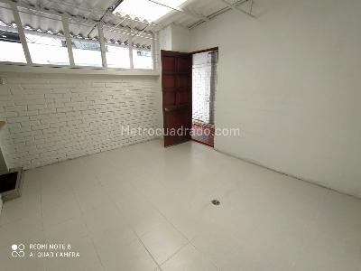 Casa de 5 alcobas en venta en Caobos Las Margaritas, Bogotá, 300 m² · foto 14 de 20