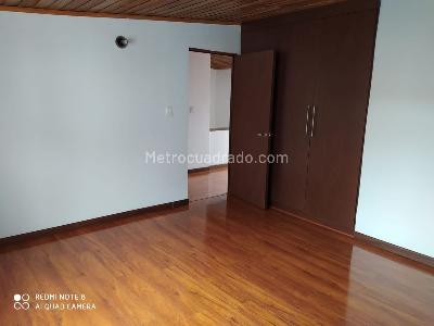 Casa de 5 alcobas en venta en Caobos Las Margaritas, Bogotá, 300 m² · foto 6 de 20