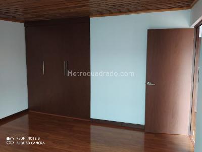 Casa de 5 alcobas en venta en Caobos Las Margaritas, Bogotá, 300 m² · foto 7 de 20