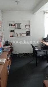 Casa en arriendo en Quintas De Santa Barbara, Bogotá · foto 11 de 18
