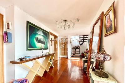 Apartamento de 3 alcobas en venta en Lago Nogal, Bogotá, 198 m² · foto 2 de 17