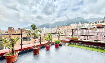 Apartamento de 3 alcobas en venta en Lago Nogal, Bogotá, 198 m² · foto 3 de 17