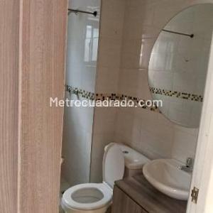 Apartamento de 2 alcobas en arriendo en El Redil, Bogotá, 42 m² · foto 12 de 14