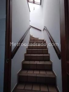 Apartamento de 1 alcoba en arriendo en Cedritos, Bogotá, 70 m² · foto 2 de 12