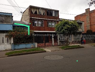 Casa de 4 alcobas en venta en Bonanza, Bogotá, 250 m² · foto 2 de 18