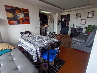 Apartamento en arriendo en San Antonio Norte, Bogotá · foto 8 de 19