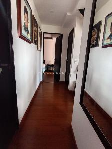 Apartamento en arriendo en San Antonio Norte, Bogotá · foto 11 de 19