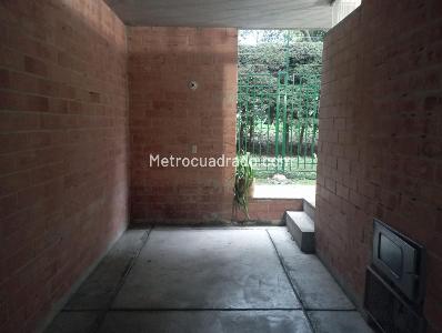 Casa en arriendo en La Liberia, Bogotá · foto 2 de 20