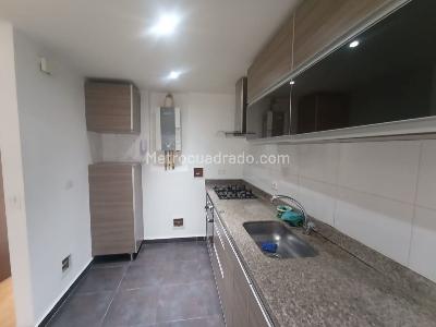 Apartamento de 1 alcoba en venta en La Alhambra Monaco, Bogotá, 49 m² · foto 15 de 18