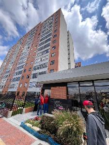 Apartamento en venta en Alameda Norte, Bogotá · foto 3 de 13