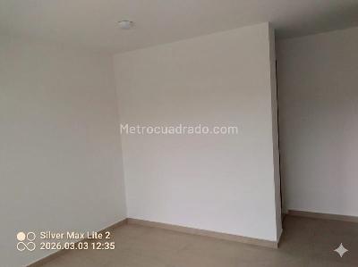 Apartamento en venta en El Redil, Bogotá · foto 4 de 11