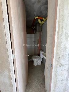 Apartamento de 2 alcobas en venta en Alameda, Bogotá, 37 m² · foto 9 de 12