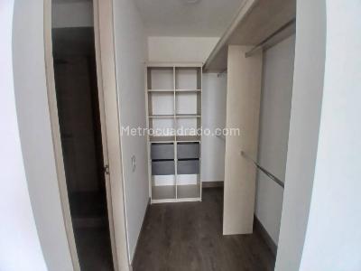 Apartamento en venta en Lagos De Torca, Bogotá · foto 10 de 16