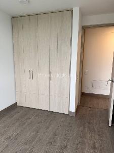 Apartamento de 3 alcobas en venta en Mirandela, Bogotá, 89 m² · foto 8 de 19