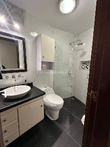 Apartamento de 2 alcobas en arriendo en Zona T, Bogotá, 115 m² · foto 19 de 20