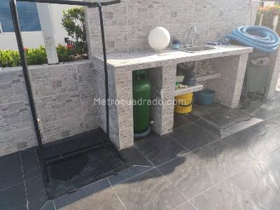 Casa de 4 alcobas en arriendo en Girardot, Girardot, 200 m² · foto 5 de 20