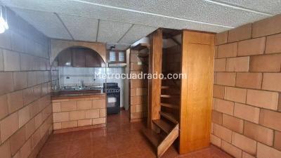 Casa de 2 alcobas en arriendo en Villas De Granada, Bogotá, 70 m² · foto 2 de 16