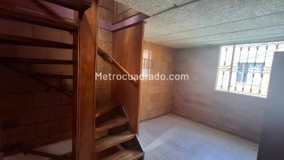 Casa de 2 alcobas en arriendo en Villas De Granada, Bogotá, 70 m² · foto 9 de 16