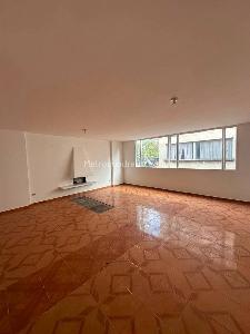 Apartamento de 4 alcobas en venta en Chapinero Noroccidental, Bogotá, 120 m² · foto 3 de 11