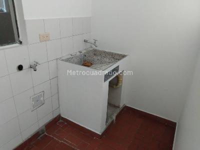 Apartamento de 2 alcobas en arriendo en Verbenal, Bogotá, 80 m² · foto 2 de 10
