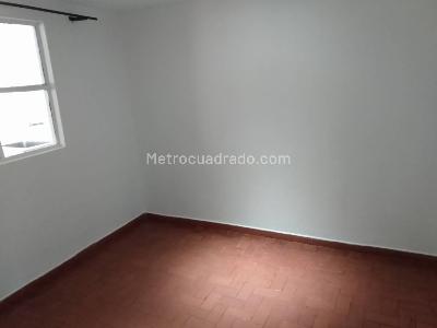 Apartamento de 2 alcobas en arriendo en Verbenal, Bogotá, 80 m² · foto 3 de 10