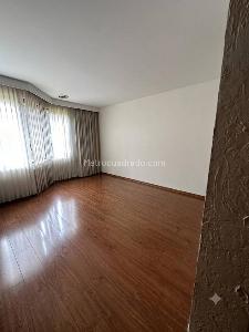 Apartamento de 3 alcobas en venta en El Country Norte, Bogotá, 151 m² · foto 3 de 17