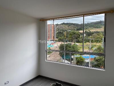Apartamento en venta en El Redil, Bogotá · foto 2 de 7