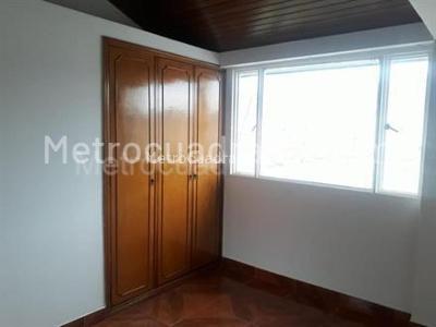 Apartamento de 4 alcobas en venta en Veraguas, Bogotá, 130 m² · foto 6 de 10