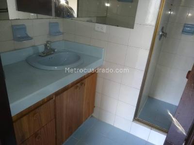 Apartamento de 3 alcobas en venta en Cedritos, Bogotá, 90 m² · foto 17 de 20