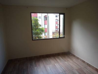 Apartamento de 3 alcobas en venta en Cedritos, Bogotá, 90 m² · foto 8 de 20