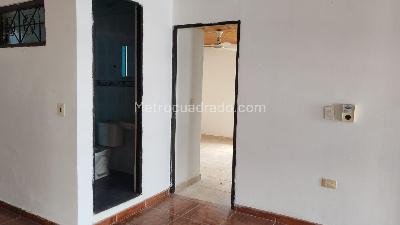 Apartamento de 3 alcobas en arriendo en Gaitan, Girardot, 75 m² · foto 5 de 9