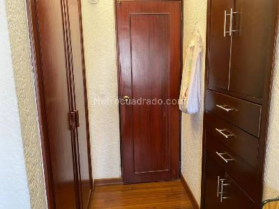Apartamento de 4 alcobas en venta en Villa Magdala, Bogotá, 230 m² · foto 7 de 18