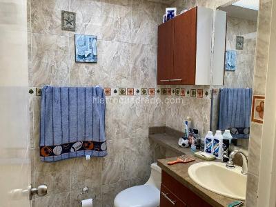 Apartamento de 4 alcobas en venta en Villa Magdala, Bogotá, 230 m² · foto 15 de 18