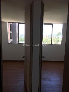 Apartamento en venta en El Redil, Bogotá · foto 11 de 17
