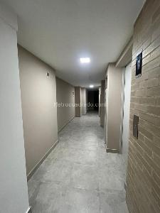 Apartamento de 2 alcobas en venta en Mirandela, Bogotá, 70 m² · foto 11 de 16