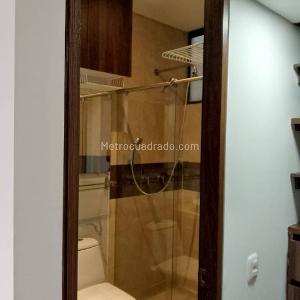 Apartamento de 2 alcobas en arriendo en Cedritos, Bogotá, 80 m² · foto 5 de 9
