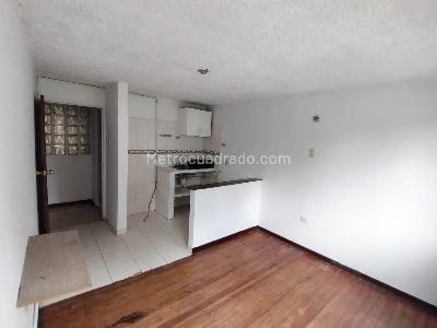 Casa de 5 alcobas en venta en Bonanza, Bogotá, 140 m² · foto 6 de 16