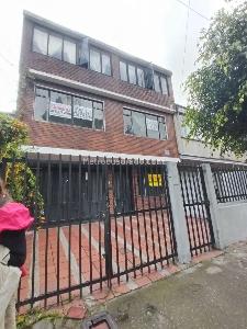 Casa de 5 alcobas en venta en Bonanza, Bogotá, 140 m² · foto 2 de 16