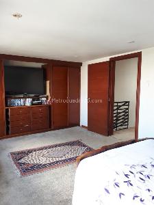 Casa de 3 alcobas en venta en Chapinero Alto, Bogotá, 264 m² · foto 5 de 16