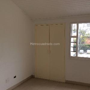 Casa de 4 alcobas en arriendo en Cedritos, Bogotá, 400 m² · foto 5 de 20