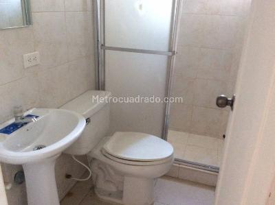 Casa de 4 alcobas en arriendo en Cedritos, Bogotá, 400 m² · foto 12 de 20