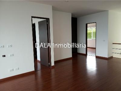 Casa de 5 alcobas en venta en Yerbabuena, Chía, 442 m² · foto 15 de 20