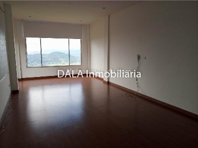 Casa de 5 alcobas en venta en Yerbabuena, Chía, 442 m² · foto 18 de 20
