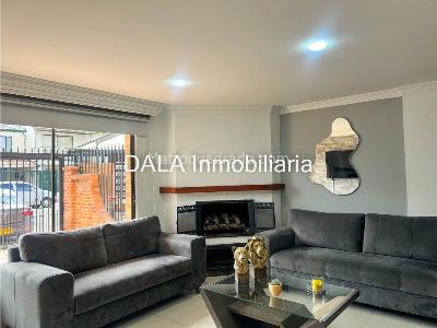 Casa de 4 alcobas en venta en La Virginia, Chía, 288 m² · foto 2 de 20