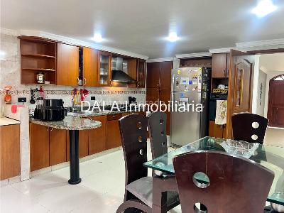 Casa de 4 alcobas en venta en La Virginia, Chía, 288 m² · foto 7 de 20