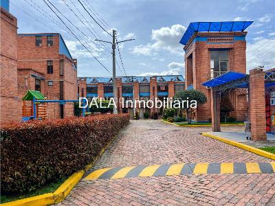 Casa de 3 alcobas en venta en Rio Frio, Chía, 75 m² · foto 14 de 14