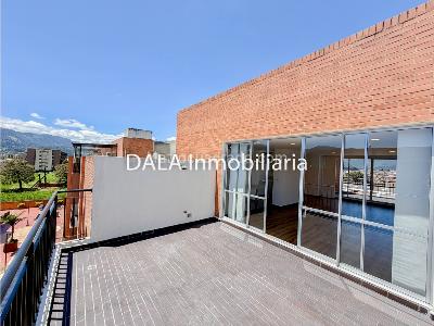 $469.800.000 en Av Cavalier
