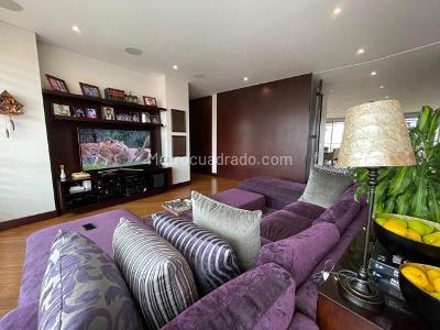 Apartamento de 5 alcobas en venta en Montereserva, Bogotá, 415 m² · foto 11 de 20