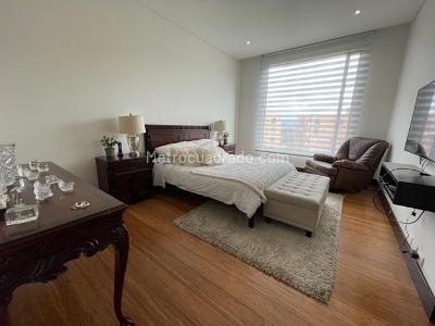 Apartamento de 5 alcobas en venta en Montereserva, Bogotá, 415 m² · foto 16 de 20